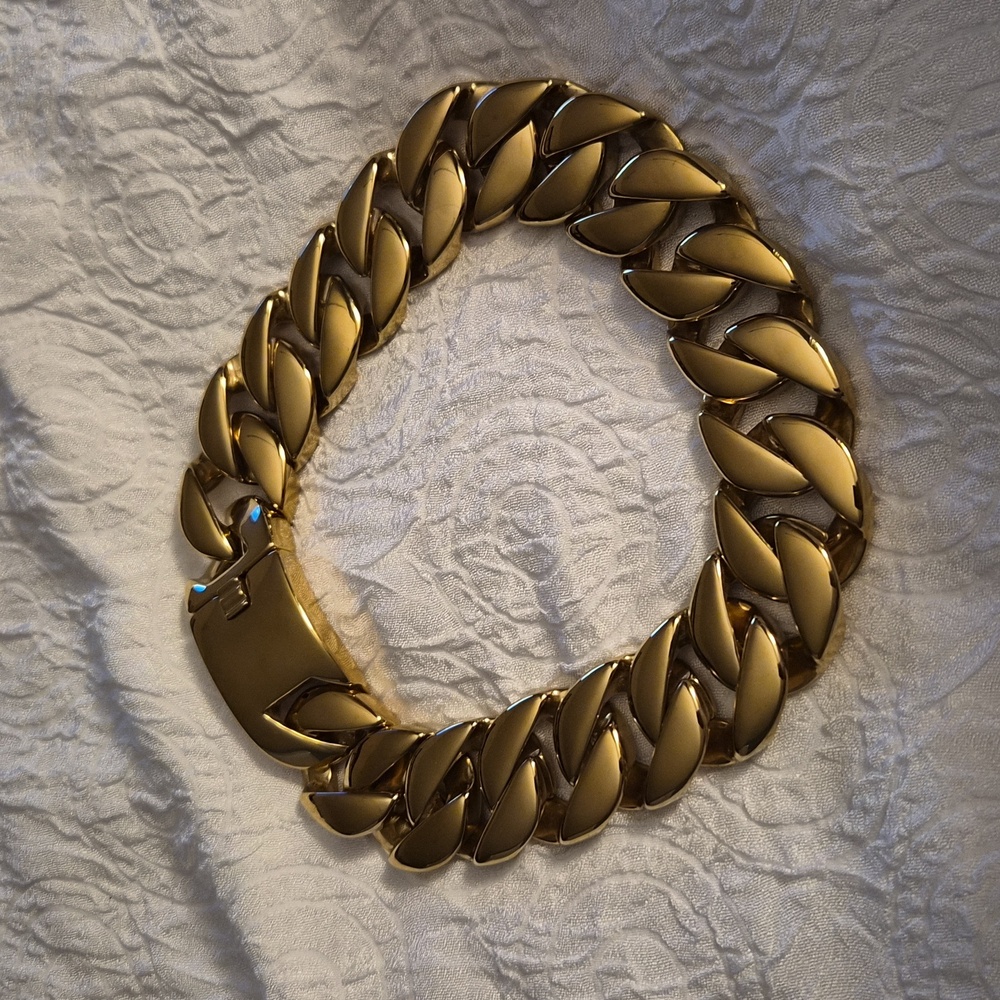Gold Polished Stainless Steel Chunky Chainlink Necklace ▪︎ (316L) - Picture 8 of 12